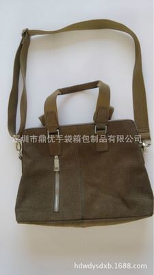 男式斜挎包 廠家定制限量版男包,休閑手提單肩斜挎包,真皮包-深圳市鼎優(yōu)手袋箱包制品提供男式斜挎包 廠家定制限量版男包,休閑手提單肩斜挎包,真皮包的相關(guān)介紹、產(chǎn)品、服務(wù)、圖片、價(jià)格深圳市鼎優(yōu)手袋箱包制品、拉桿箱包、手袋等等、皮具、紡織品、服裝服飾的購(gòu)銷