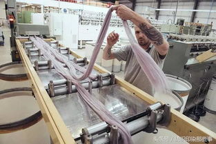 沒(méi)有全自動(dòng)機(jī)器 這家111年的紡紗廠,卻是英國(guó)紡織業(yè)的燈塔